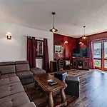 Villa Matej By Guide *