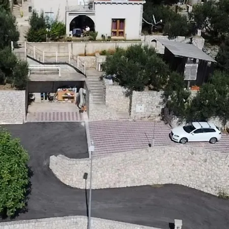 Matej By Guide Затон