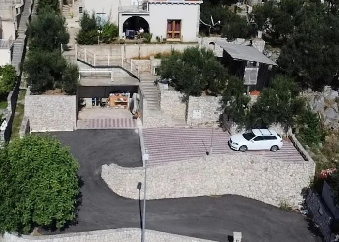 Matej By Guide Zaton