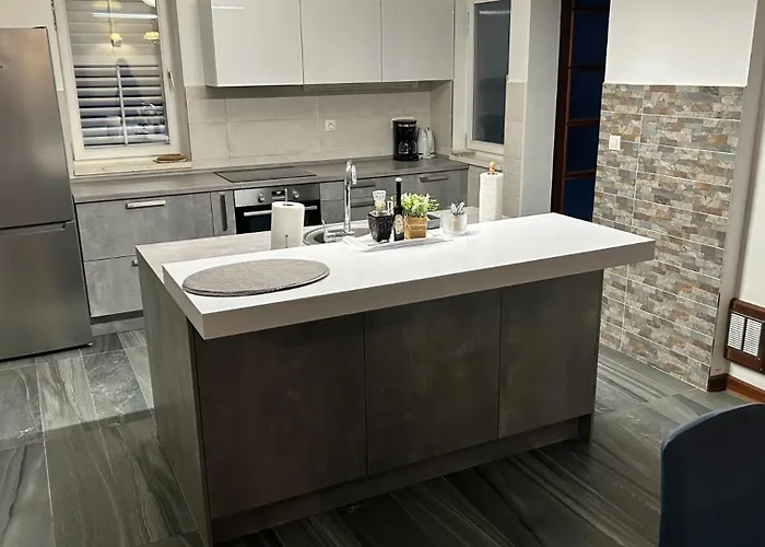 Matej By Guide Villa