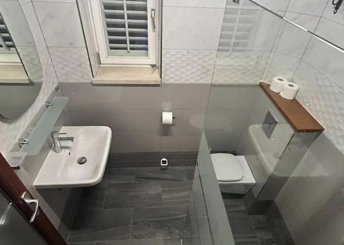 Matej By Guide Villa *